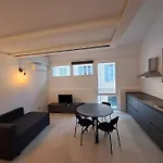 Le Petit Arc